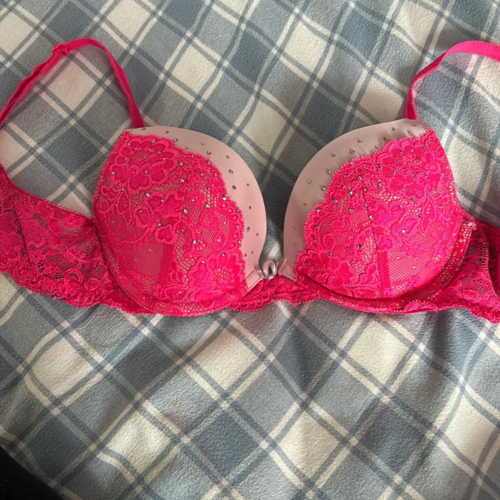 36A Victoria Secret Pink Rhinestone Dream Angels Push Up Bra